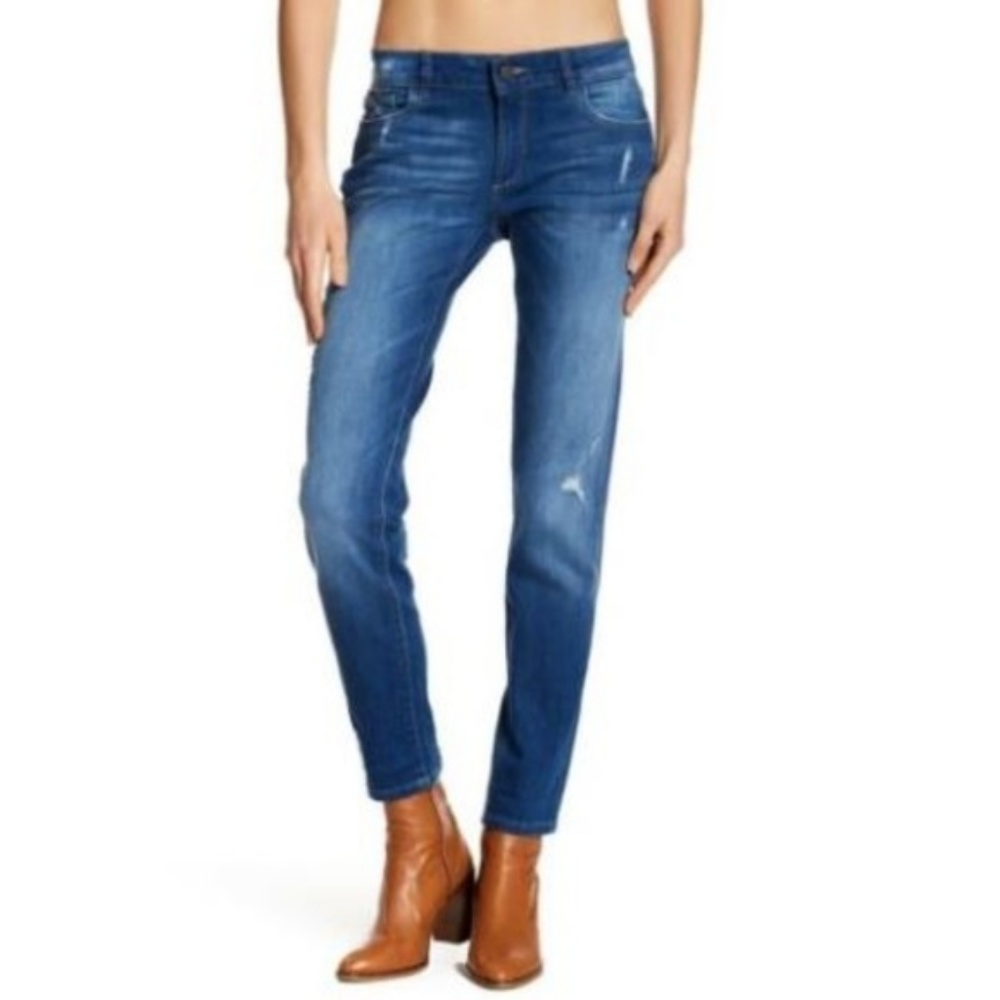 DL1961 Premium Denim Azalea Relaxed Skinny Jean